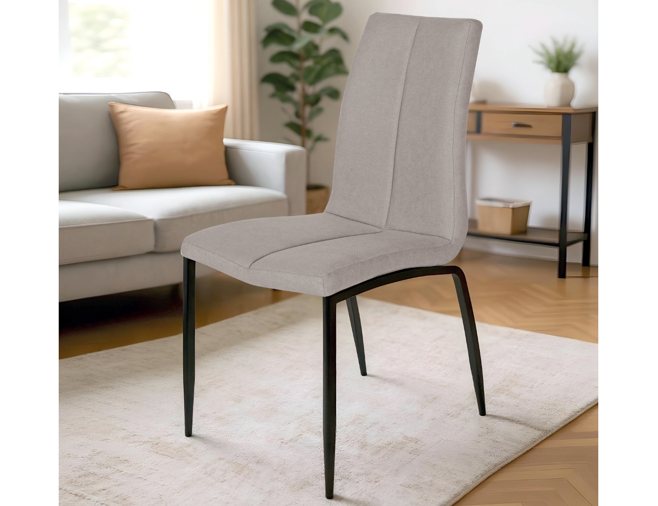 Silla ronda lido color beige patas metalicas negro mate