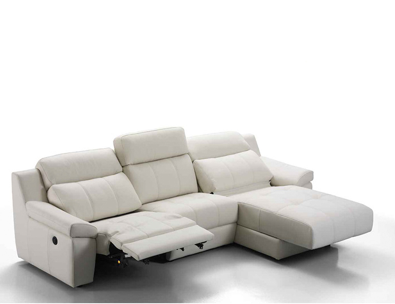 Sofá chaiselongue en Piel espesorada con relax eléctrico (19526) | Factory  del Mueble Utrera