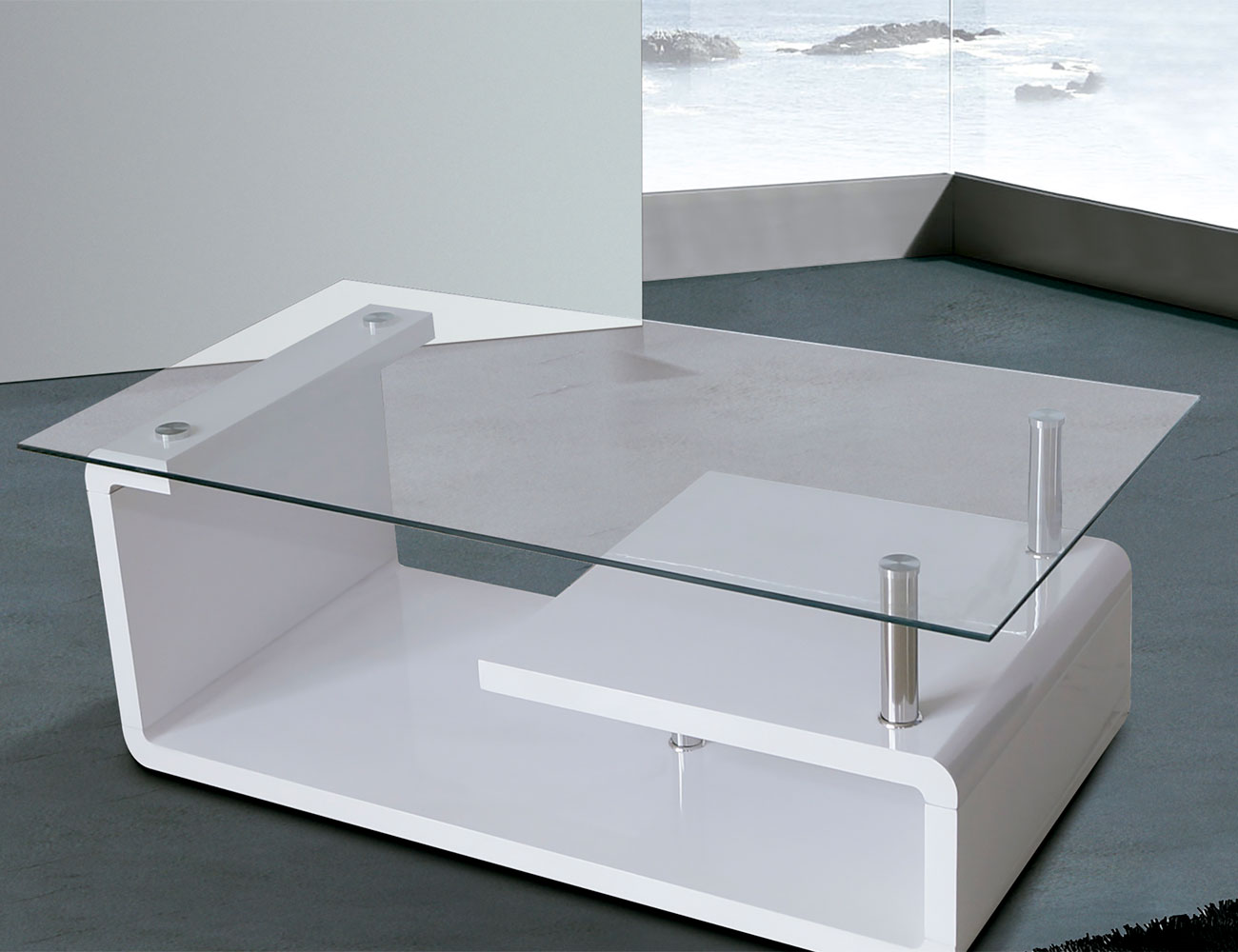 Mesa de centro realizada en cristal templado de 12 mm con estante