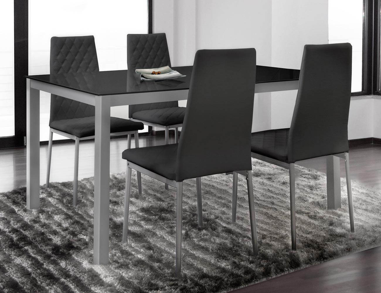 Conjunto de mesa mas cuatro sillas en polipiel color negro (3647 ... Conjunto de mesa mas cuatro sillas en polipiel color negro (3647 ...
